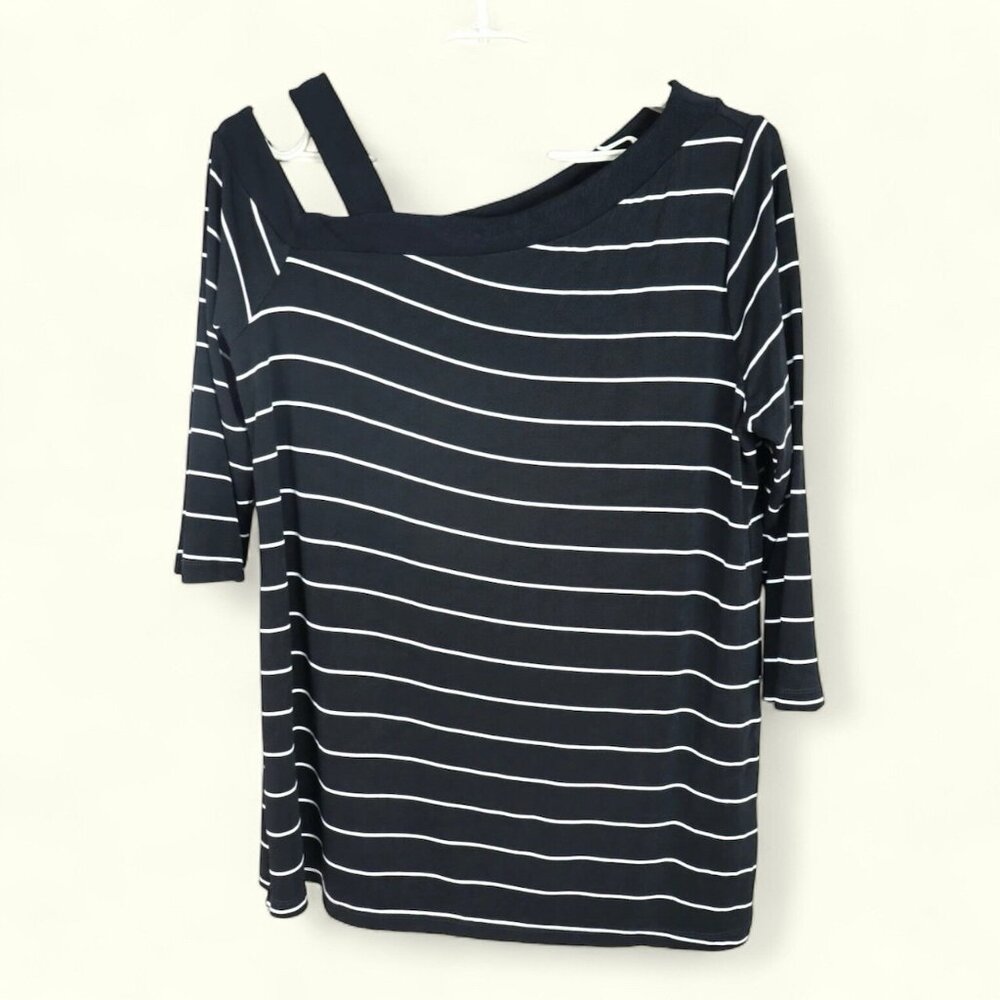 NWT $90 CHICOS Travel One Shoulder Top Black White Stripes Size 3 Plus Size 18